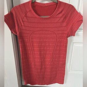 Lululemon Swiftly Tech Short Sleeve Shirt
